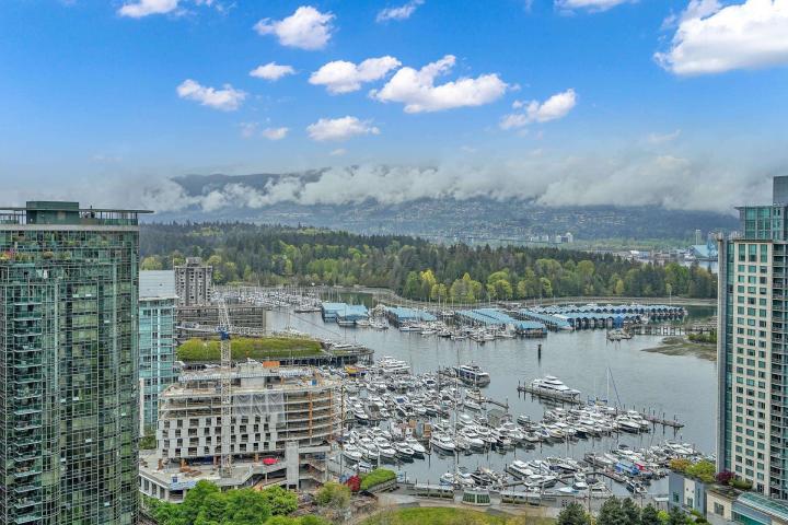2404 - 1211 Melville Street, Coal Harbour, Vancouver West 2