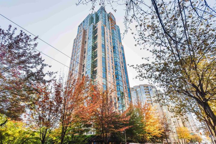 2404 - 1188 Howe Street, Downtown VW, Vancouver West 2