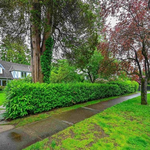 Photo 2 at 1383 W 32nd Avenue, Shaughnessy, Vancouver West