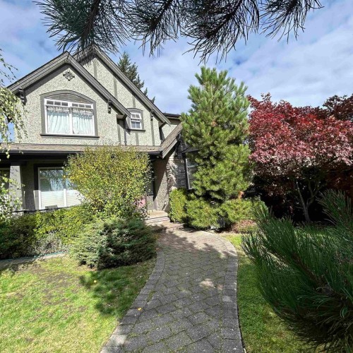 Photo 1 at 733 W 66th Avenue, Marpole, Vancouver West