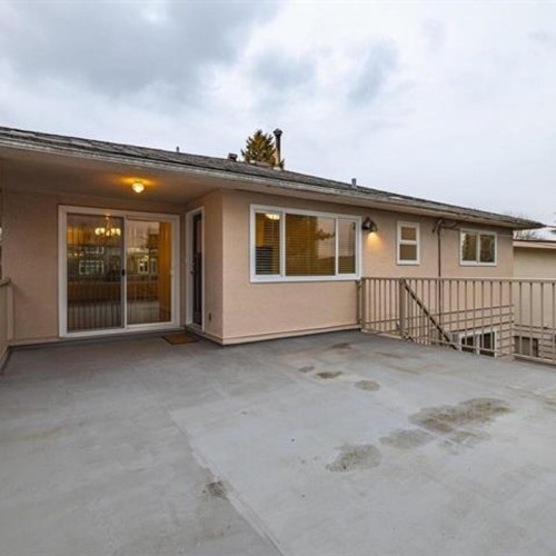 Photo 11 at 564 W 64th Avenue, Marpole, Vancouver West