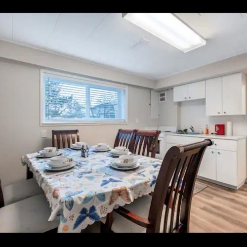 Photo 15 at 564 W 64th Avenue, Marpole, Vancouver West