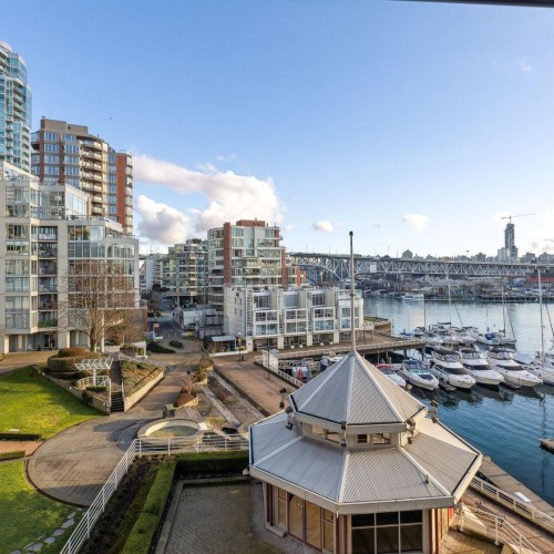 Photo 26 at 402 - 1008 Beach Avenue, Yaletown, Vancouver West