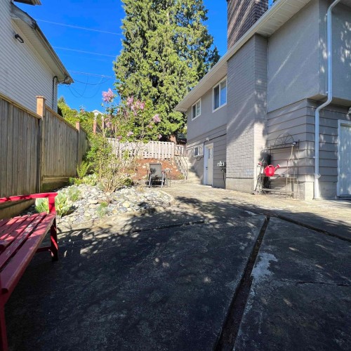 Photo 6 at 1032 Tuxedo Drive, College Park PM, Port Moody