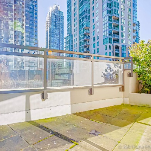 Photo 21 at 303 - 1211 Melville Street, Coal Harbour, Vancouver West