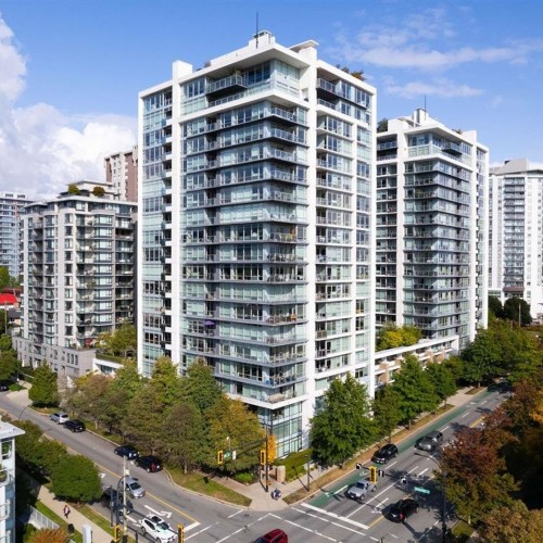 Photo 1 at 904 - 1320 Chesterfield Avenue, Central Lonsdale, North Vancouver