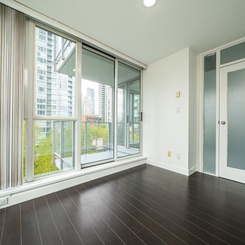 Photo 7 at 703 - 1408 Strathmore Mews, Yaletown, Vancouver West