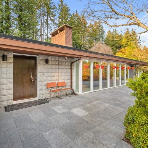 Photo 2 at 242 Onslow Place, British Properties, West Vancouver