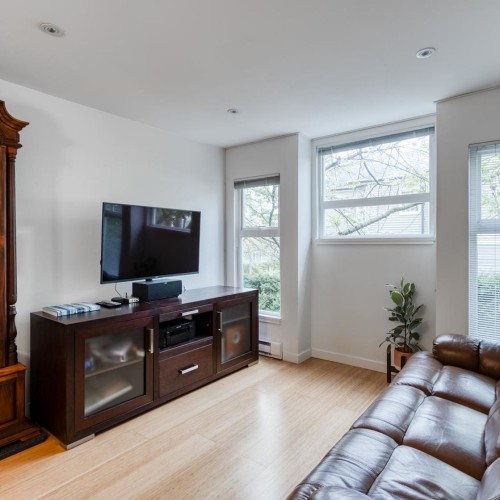 Photo 2 at 3 - 888 W 16th Avenue, Cambie, Vancouver West