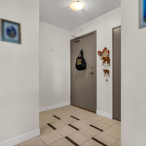 Photo 3 at 1806 - 1408 Strathmore Mews, Yaletown, Vancouver West