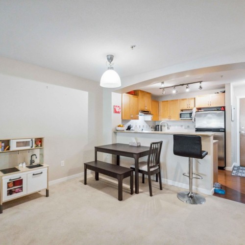 Photo 9 at 207 - 2951 Silver Springs Boulevard, Westwood Plateau, Coquitlam