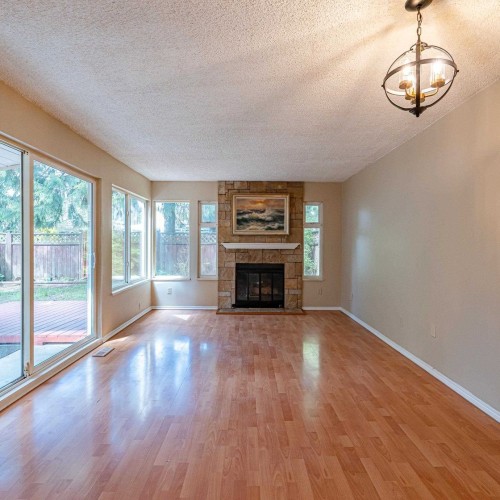 Photo 6 at 3027 Firbrook Place, Meadow Brook, Coquitlam
