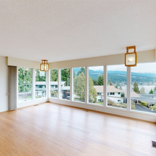 Photo 9 at 466 Mcgill Drive, College Park PM, Port Moody