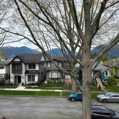 Photo 37 at 4136 Cambridge Street, Vancouver Heights, Burnaby North
