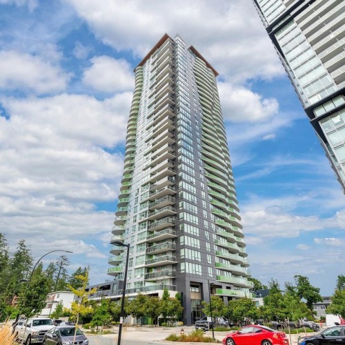 Photo 1 at 202 - 6638 Dunblane Avenue, Metrotown, Burnaby South
