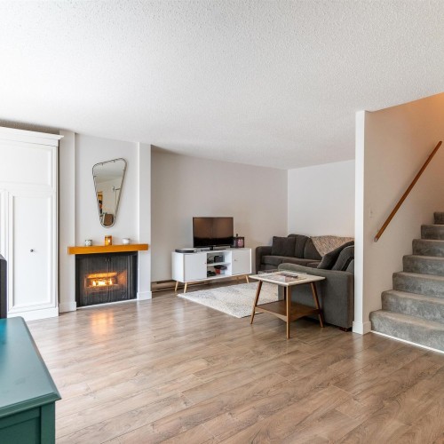Photo 8 at 3909 Pender Street, Willingdon Heights, Burnaby North