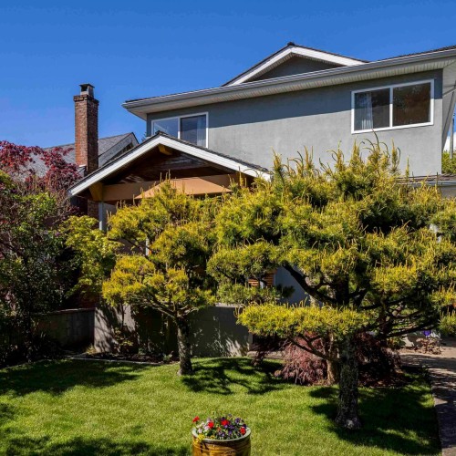 Photo 2 at 4027 W 20th Avenue, Dunbar, Vancouver West