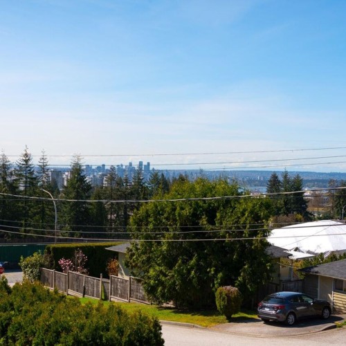 Photo 19 at 403 E 26th Street, Upper Lonsdale, North Vancouver