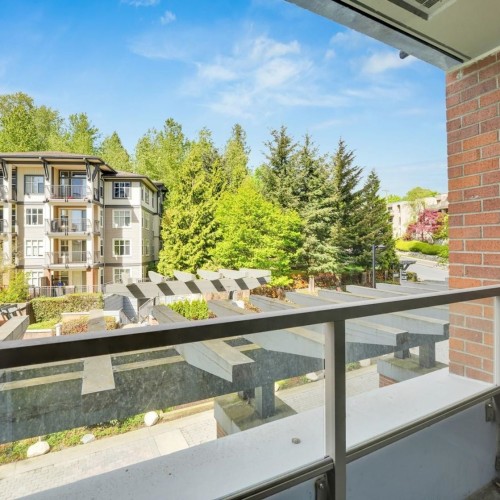 Photo 9 at 204 - 4888 Brentwood Drive, Brentwood Park, Burnaby North