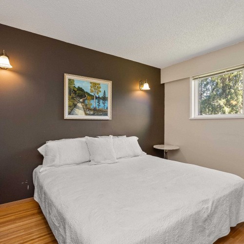 Photo 12 at 565 Midvale Street, Central Coquitlam, Coquitlam