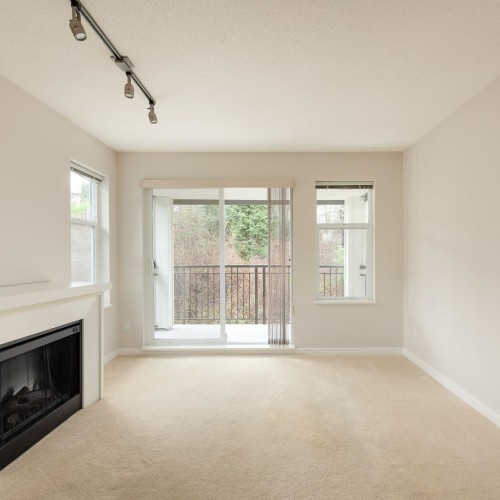 Photo 2 at 426 - 4833 Brentwood Drive, Brentwood Park, Burnaby North