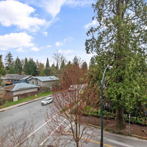 Photo 27 at 305 - 2665 Mountain Highway, Lynn Valley, North Vancouver