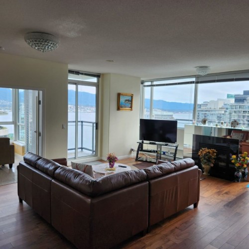 Photo 8 at 3307 - 1328 W Pender Street, Coal Harbour, Vancouver West