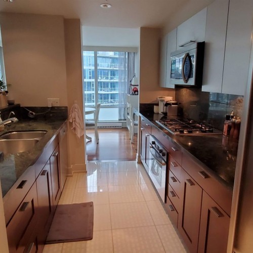 Photo 10 at 704 - 499 Broughton Street, Coal Harbour, Vancouver West