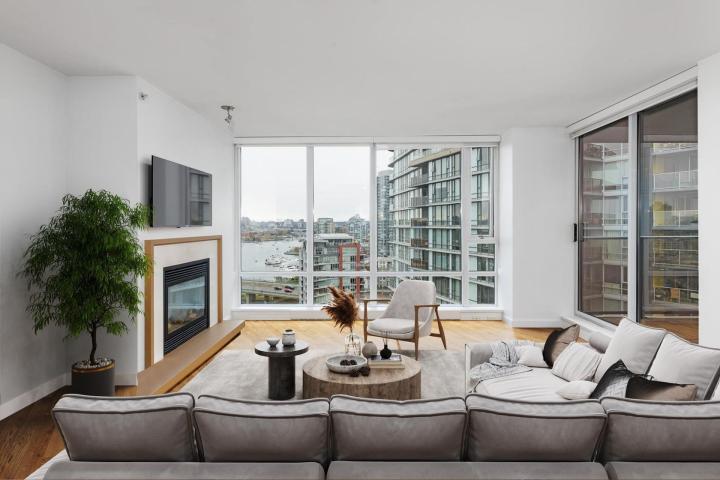 2205 - 8 Smithe Mews, Yaletown, Vancouver West 2
