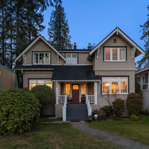 Photo 1 at 872 Cumberland Crescent, Mosquito Creek, North Vancouver