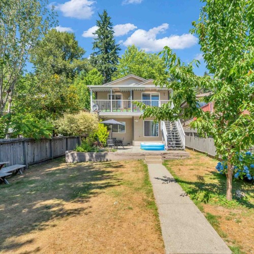 Photo 2 at 1553 Burrill Avenue, Lynn Valley, North Vancouver