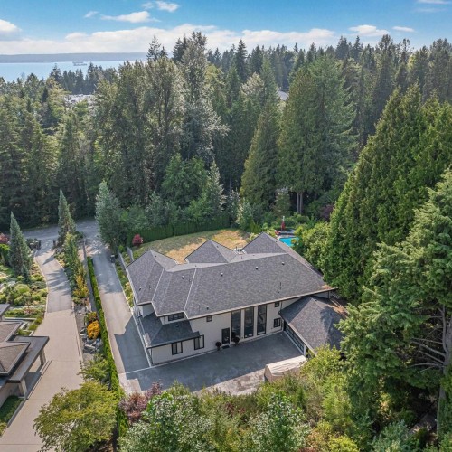 Photo 36 at 780 Eyremount Drive, British Properties, West Vancouver