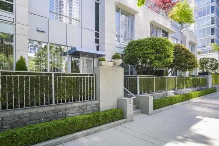 410 Beach Crescent, Yaletown, Vancouver West 2