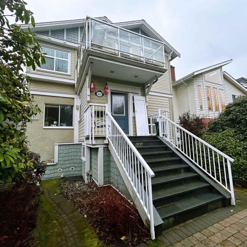Photo 1 at 1655 W 68th Avenue, S.W. Marine, Vancouver West