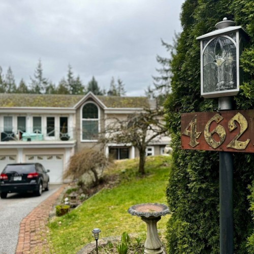 Photo 1 at 4621 Woodburn Place, Cypress Park Estates, West Vancouver