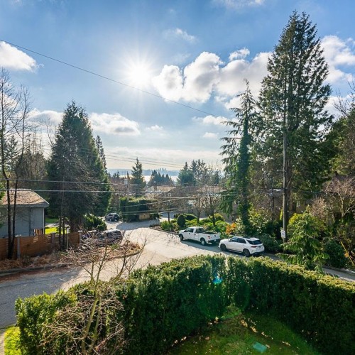 Photo 25 at 314 E Carisbrooke Road, Upper Lonsdale, North Vancouver