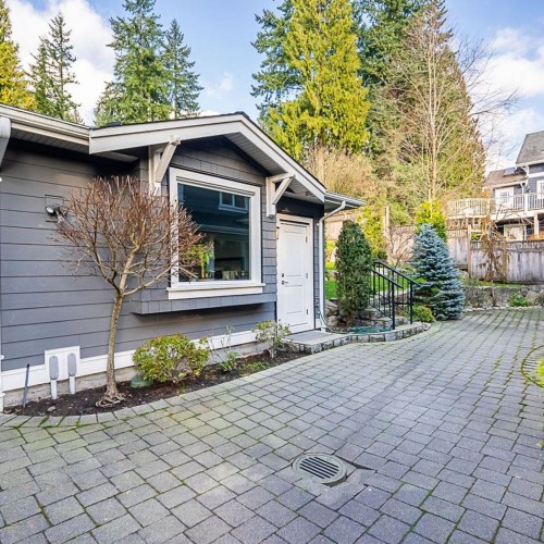 Photo 36 at 314 E Carisbrooke Road, Upper Lonsdale, North Vancouver