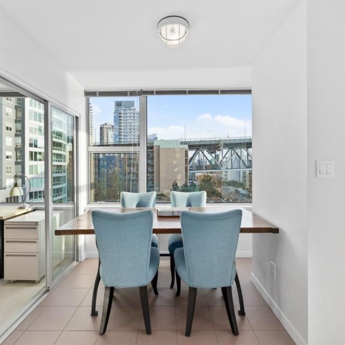 Photo 19 at 702 - 1501 Howe Street, Yaletown, Vancouver West