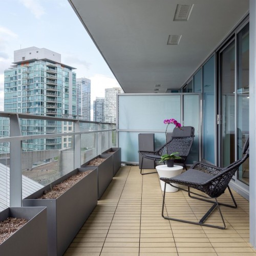 Photo 4 at 801 - 1499 W Pender Street, Coal Harbour, Vancouver West