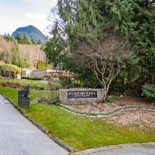 Photo 10 at 140 Country Club Road, Furry Creek, West Vancouver