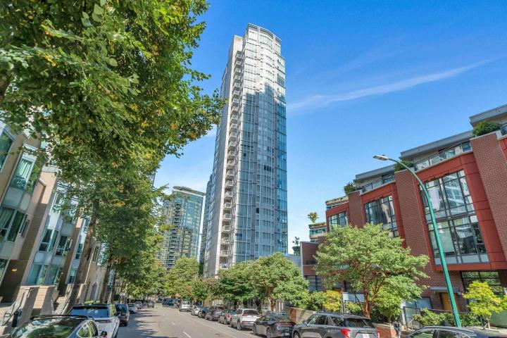 301 - 1277 Melville Street, Coal Harbour, Vancouver West 2