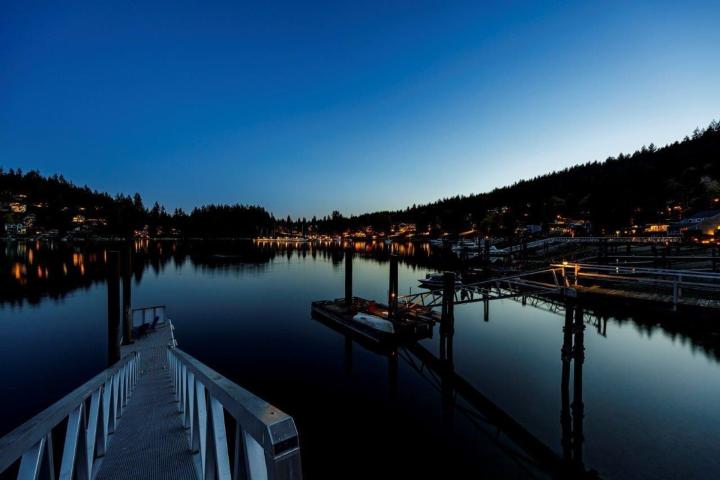 2730 Panorama Drive, Deep Cove, North Vancouver 2