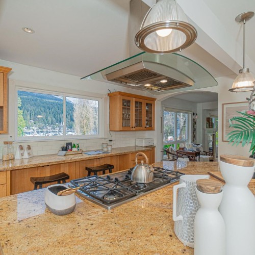 Photo 12 at 2035 Rockcliff Road, Deep Cove, North Vancouver