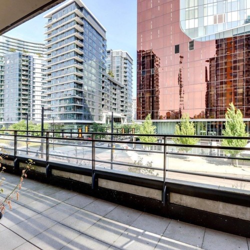 Photo 8 at 305 - 33 Smithe Street, Yaletown, Vancouver West
