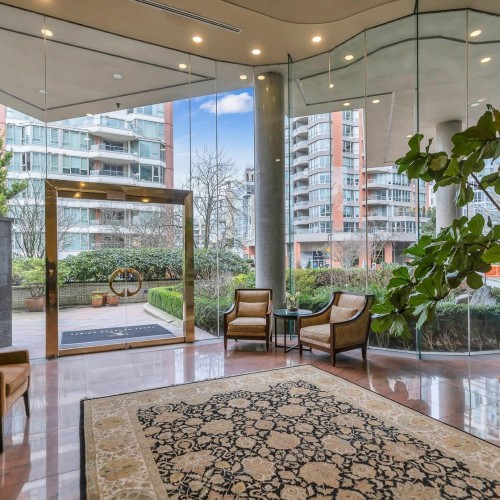 Photo 27 at 405 - 1600 Hornby Street, Yaletown, Vancouver West
