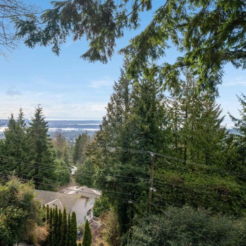 Photo 25 at 4880 Skyline Drive, Canyon Heights NV, North Vancouver