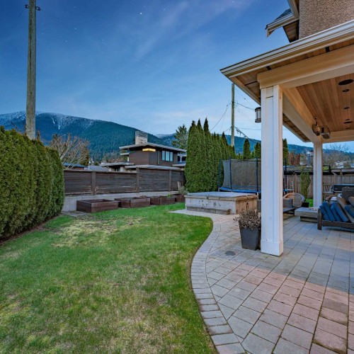 Photo 37 at 992 Hampshire Road, Forest Hills NV, North Vancouver