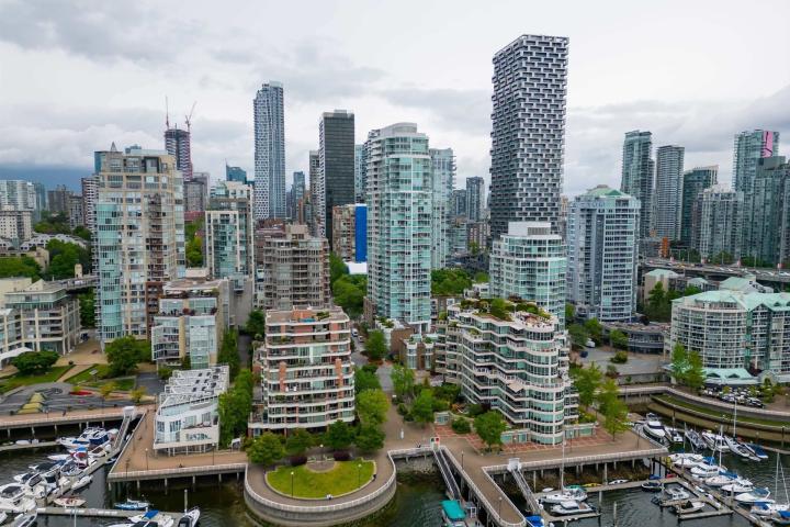 403 - 1600 Hornby Street, Yaletown, Vancouver West 2