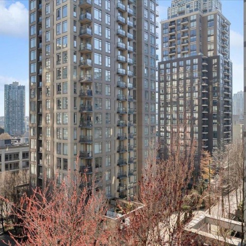 Photo 24 at 703 - 988 Richards Street, Yaletown, Vancouver West