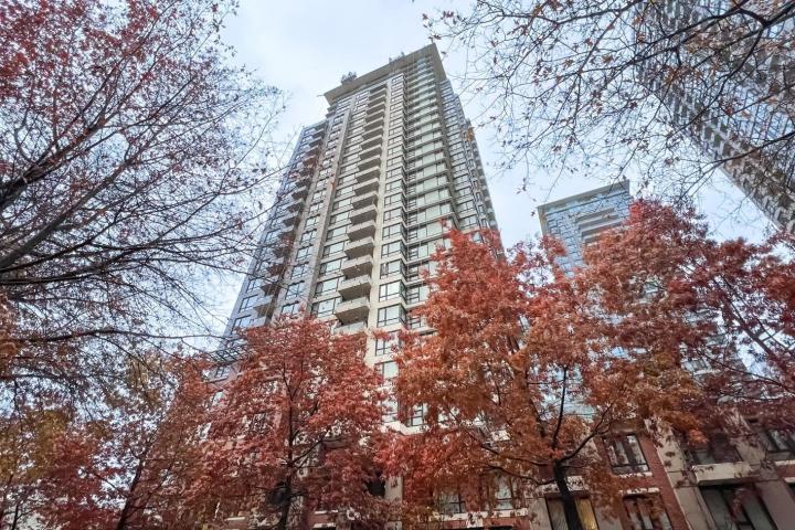 910 - 977 Mainland Street, Yaletown, Vancouver West 2